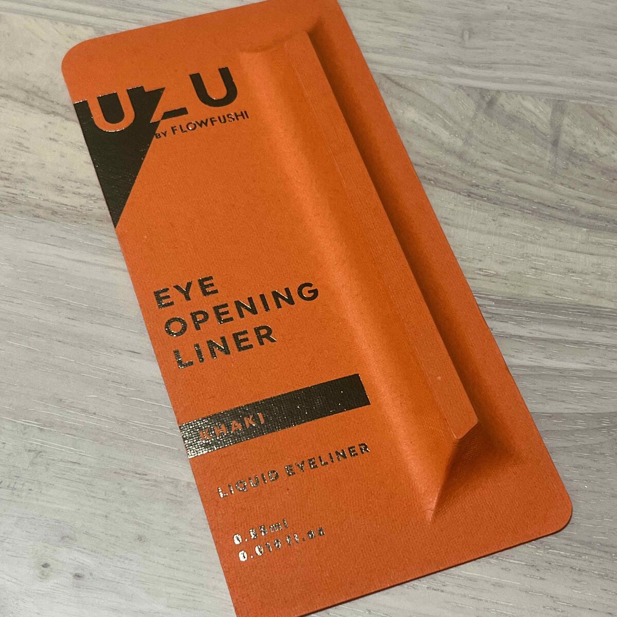 EYE OPENING LINER/UZU BY FLOWFUSHI/リキッドアイライナーを使ったクチコミ（2枚目）