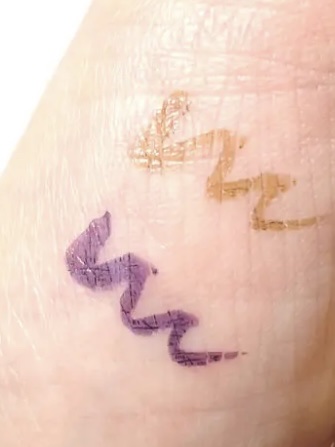 ウルトラカラー アイライナー/MAYBELLINE NEW YORK/リキッドアイライナーを使ったクチコミ（2枚目）