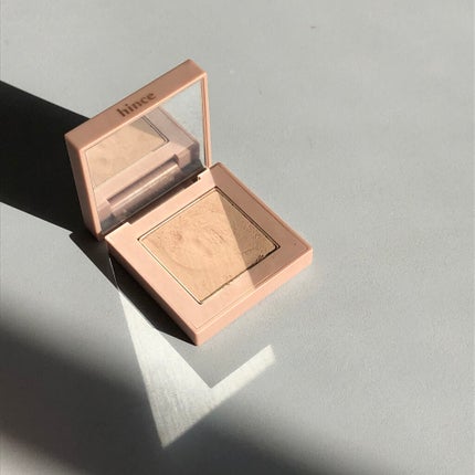 ニューデップスアイシャドウ/hince/単色アイシャドウを使ったクチコミ(1枚目)