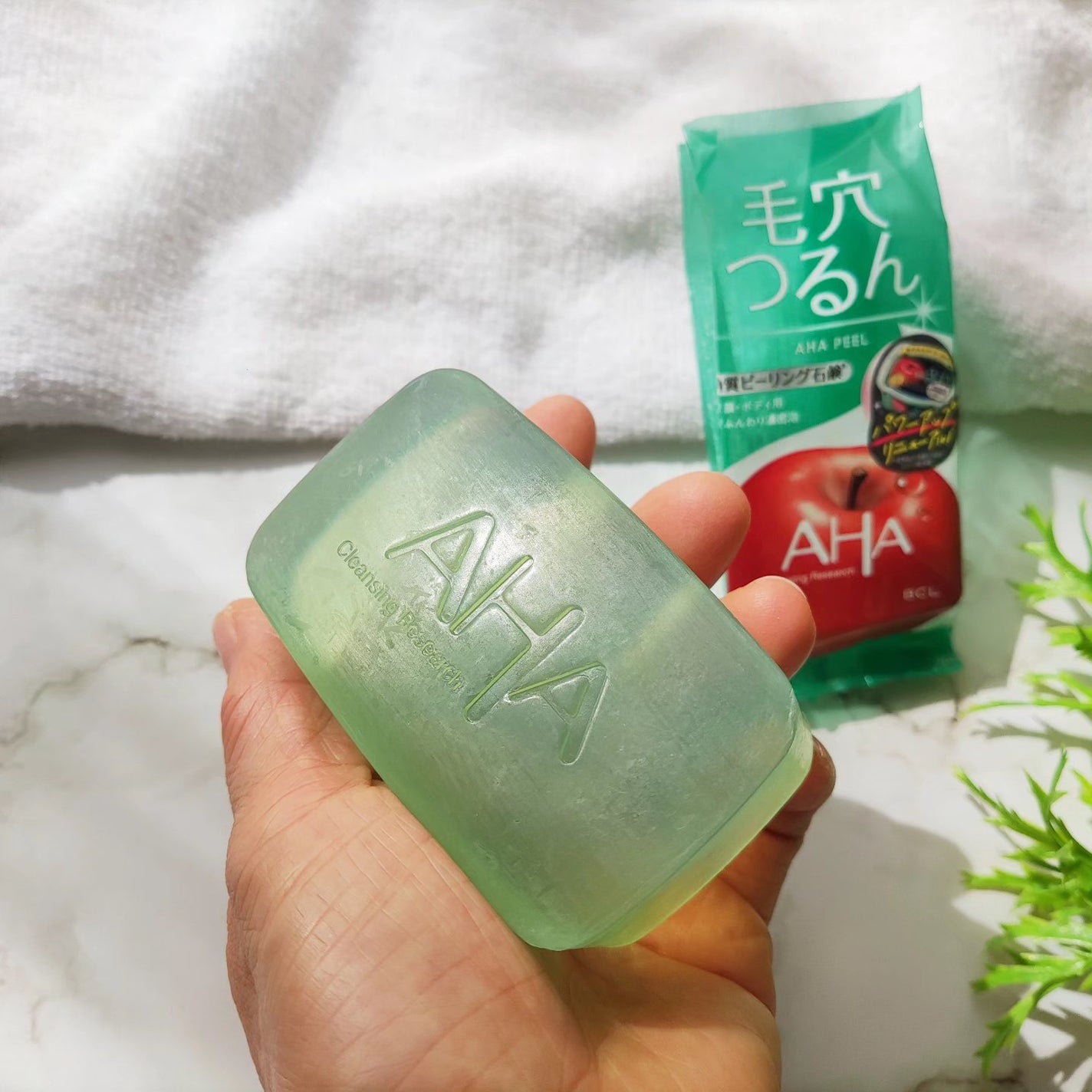クレンジングリサーチ ソープ AHA&ピール/クレンジングリサーチ/洗顔石鹸を使ったクチコミ(4枚目)