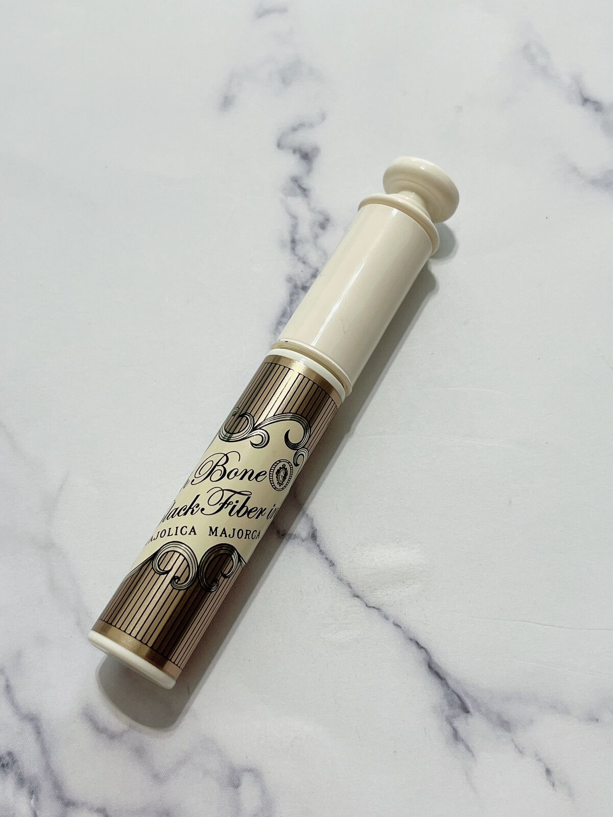 ラッシュボーン ブラックファイバーイン/MAJOLICA MAJORCA/マスカラ下地を使ったクチコミ（1枚目）