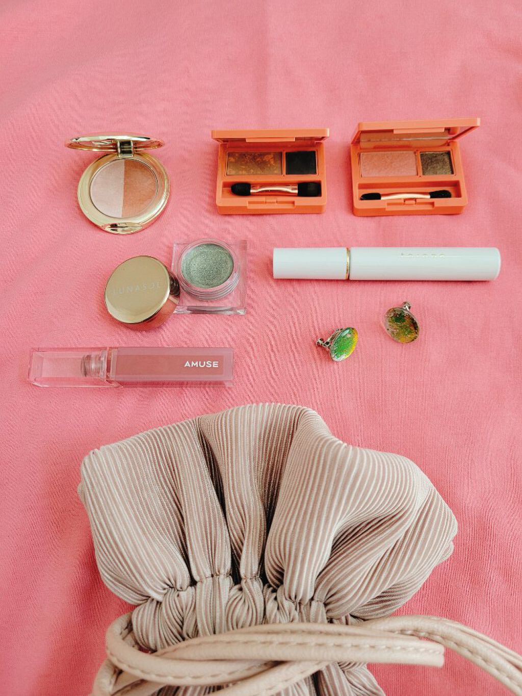 スナイデル シルキー タッチ アイズ 03 Daydream/SNIDEL BEAUTY/アイシャドウパレットを使ったクチコミ（2枚目）