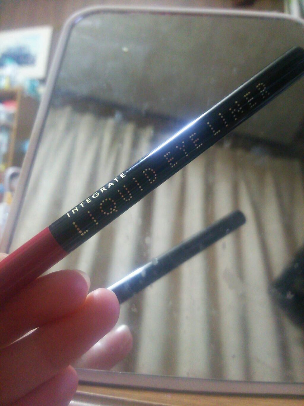 スーパーキープ リキッドライナー/インテグレート/リキッドアイライナーを使ったクチコミ(2枚目)