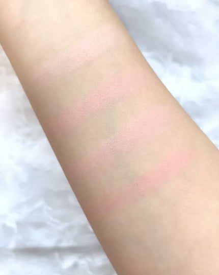 ブレンディングムードチーク/dasique/パウダーチークの動画クチコミ3つ目