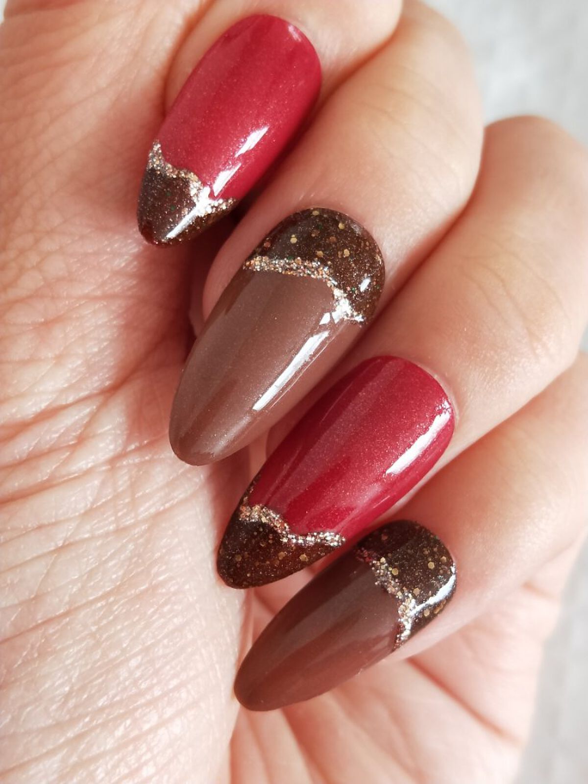 フレンドネイル(リニューアル品)	 2-10(33086)ミルクチョコレート/DAISO/マニキュアを使ったクチコミ（2枚目）