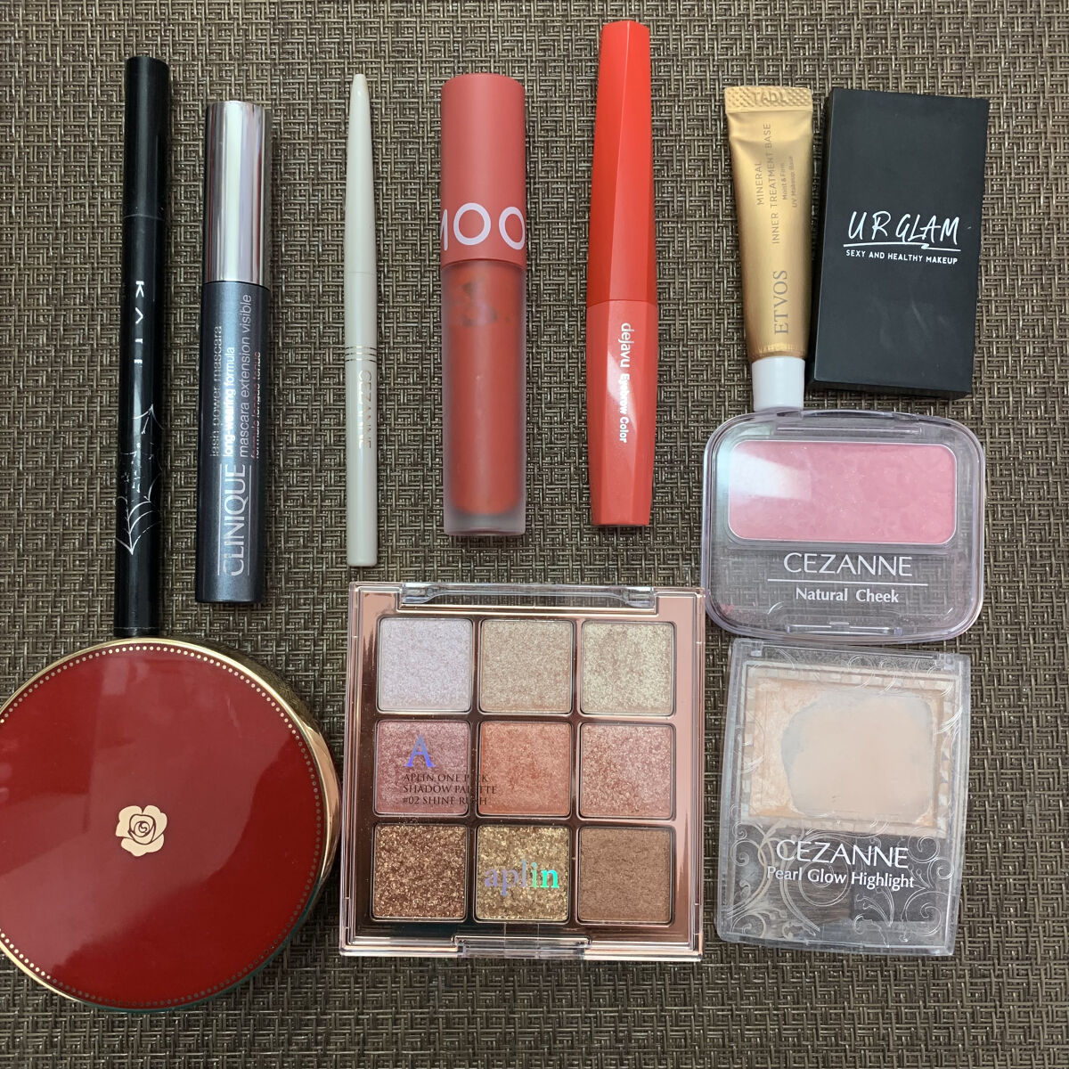 タトゥーフィクシングリップティント/MOOLDA/リップティントを使ったクチコミ（3枚目）