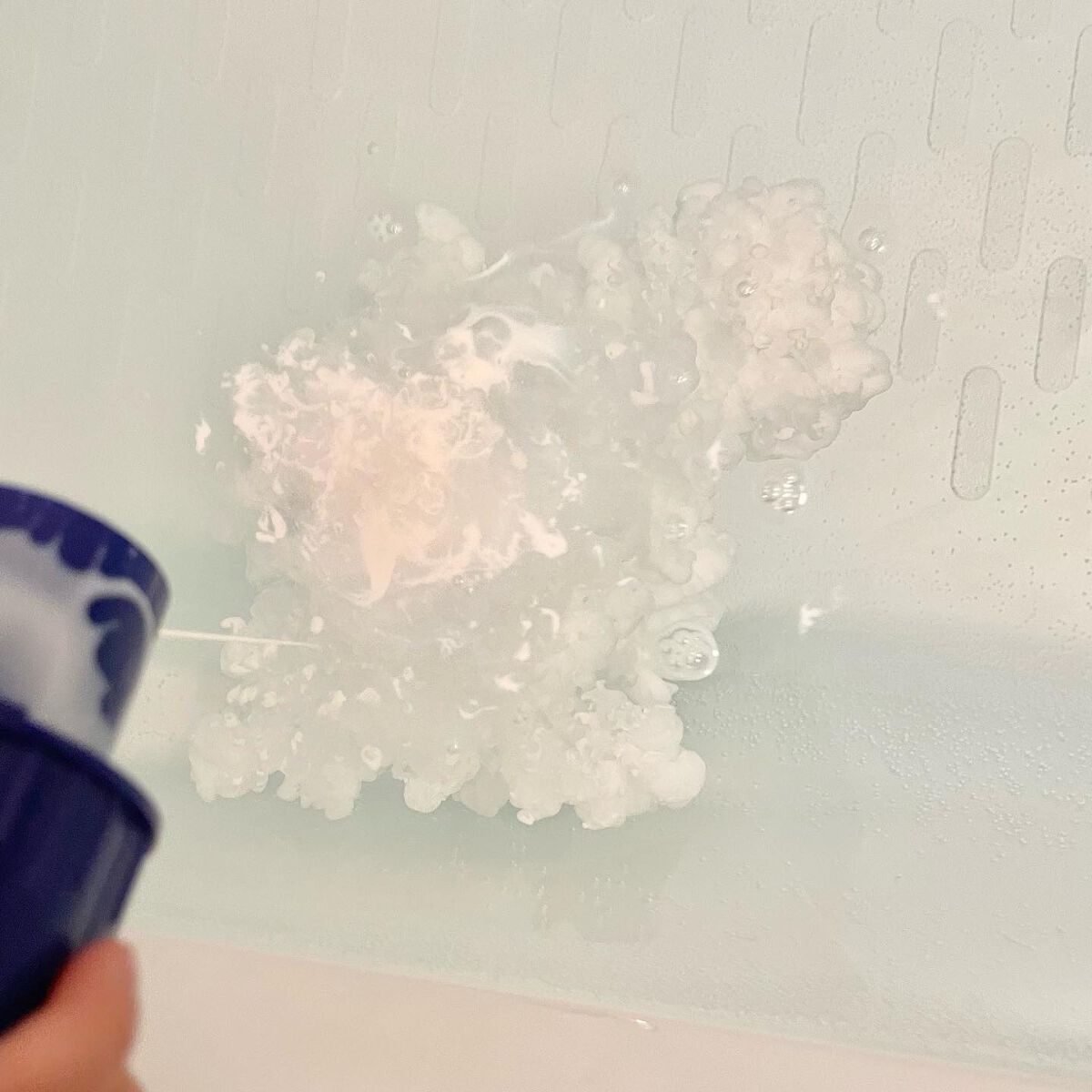 濃厚しっとり入浴液 ホワイトフローラルの香り/薬用ソフレ/保湿系入浴剤を使ったクチコミ(5枚目)