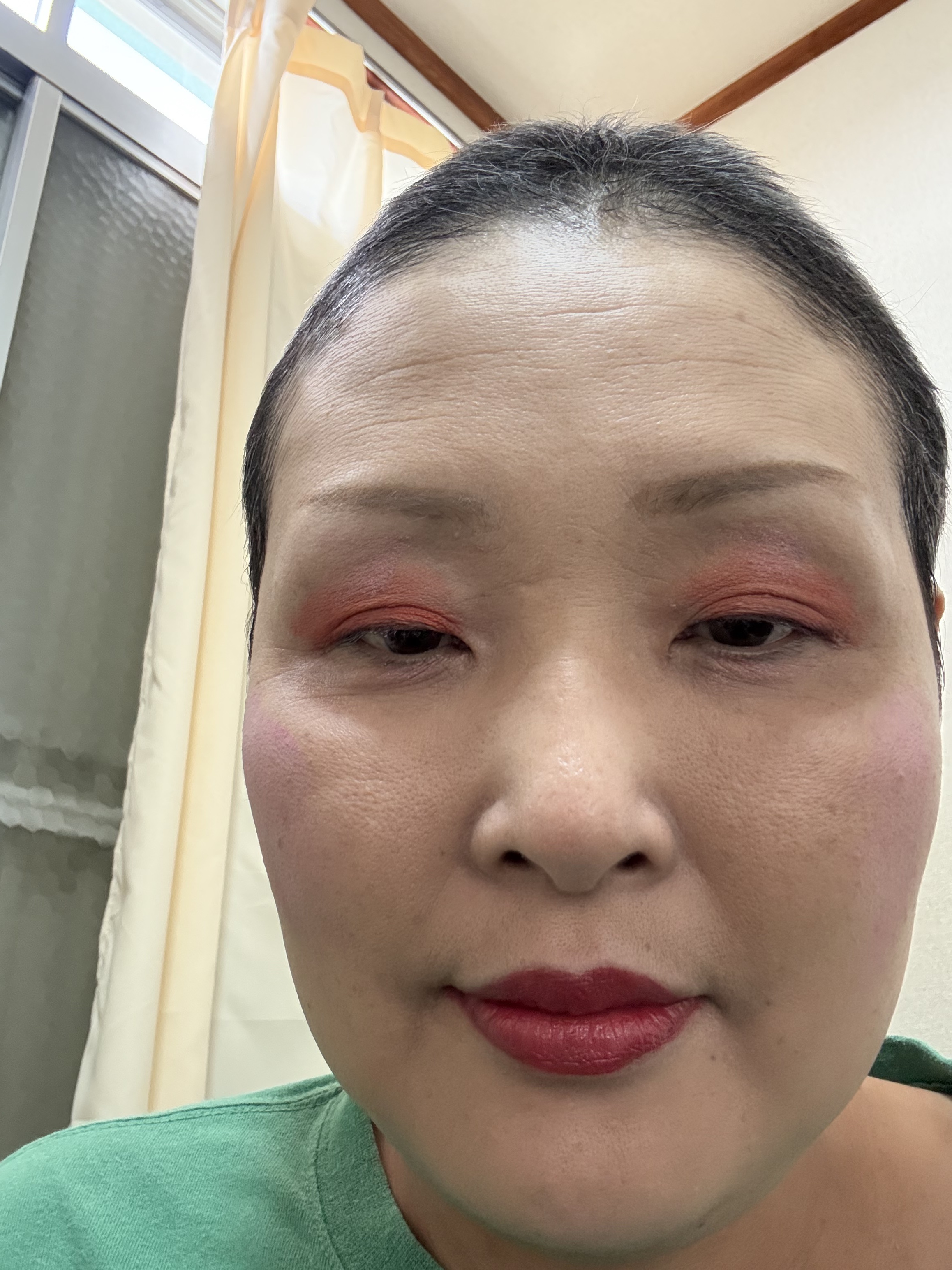 グラデーション アイシャドウ/ちふれ/アイシャドウパレットを使ったクチコミ（2枚目）