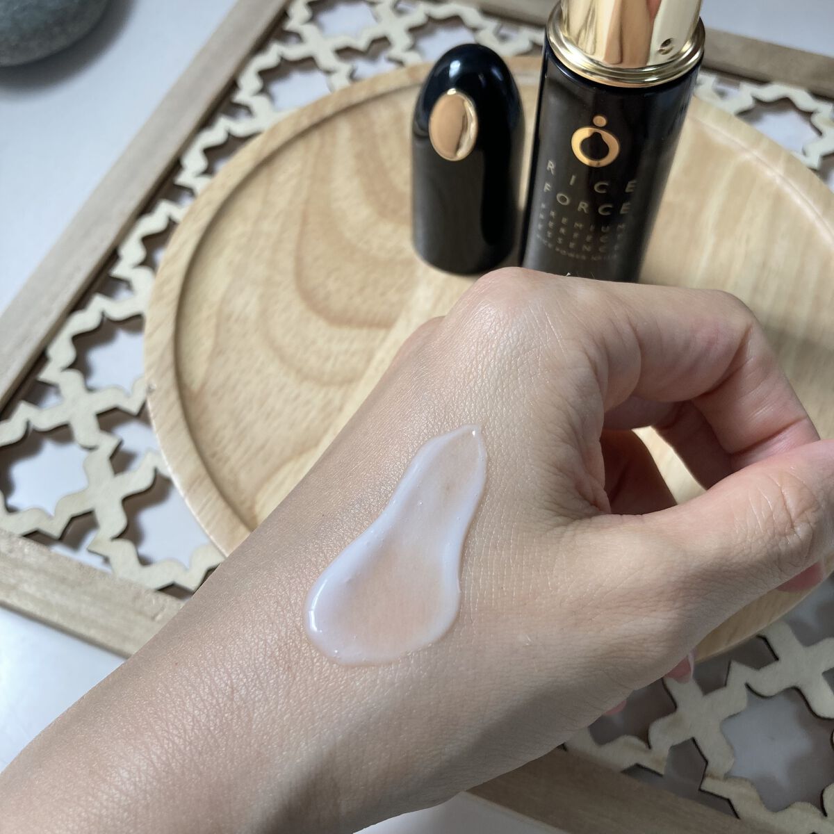 プレミアムパーフェクトエッセンス/ライスフォース/美容液を使ったクチコミ（3枚目）