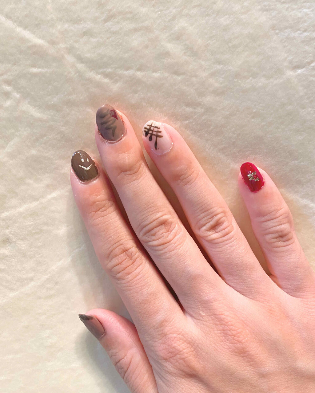 pa ネイルカラー プレミア P011/pa nail collective/マニキュアを使ったクチコミ（2枚目）