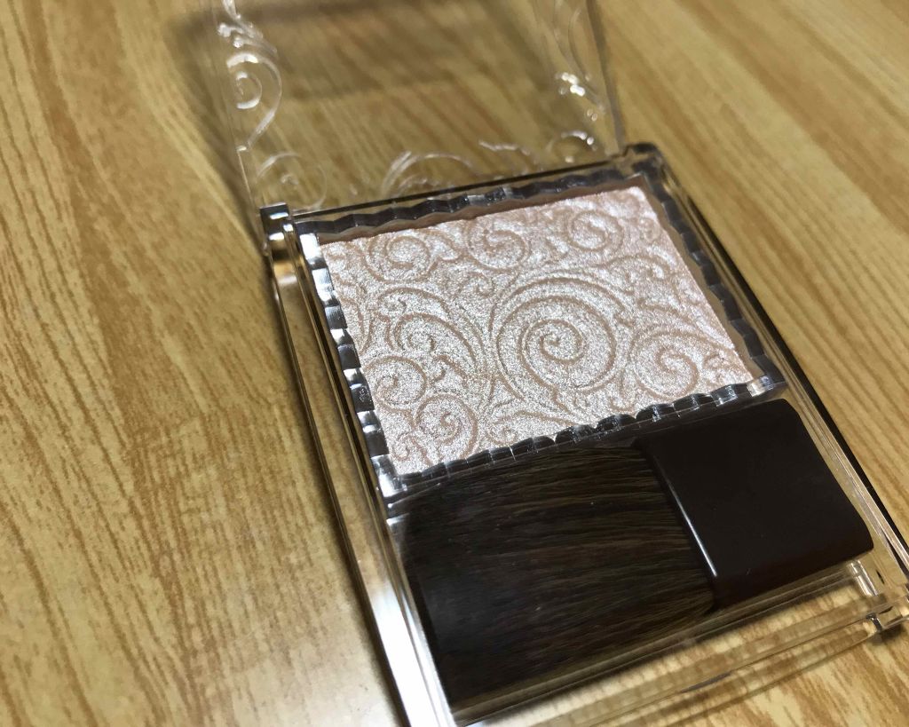 パールグロウハイライト/CEZANNE/パウダーハイライトを使ったクチコミ(2枚目)