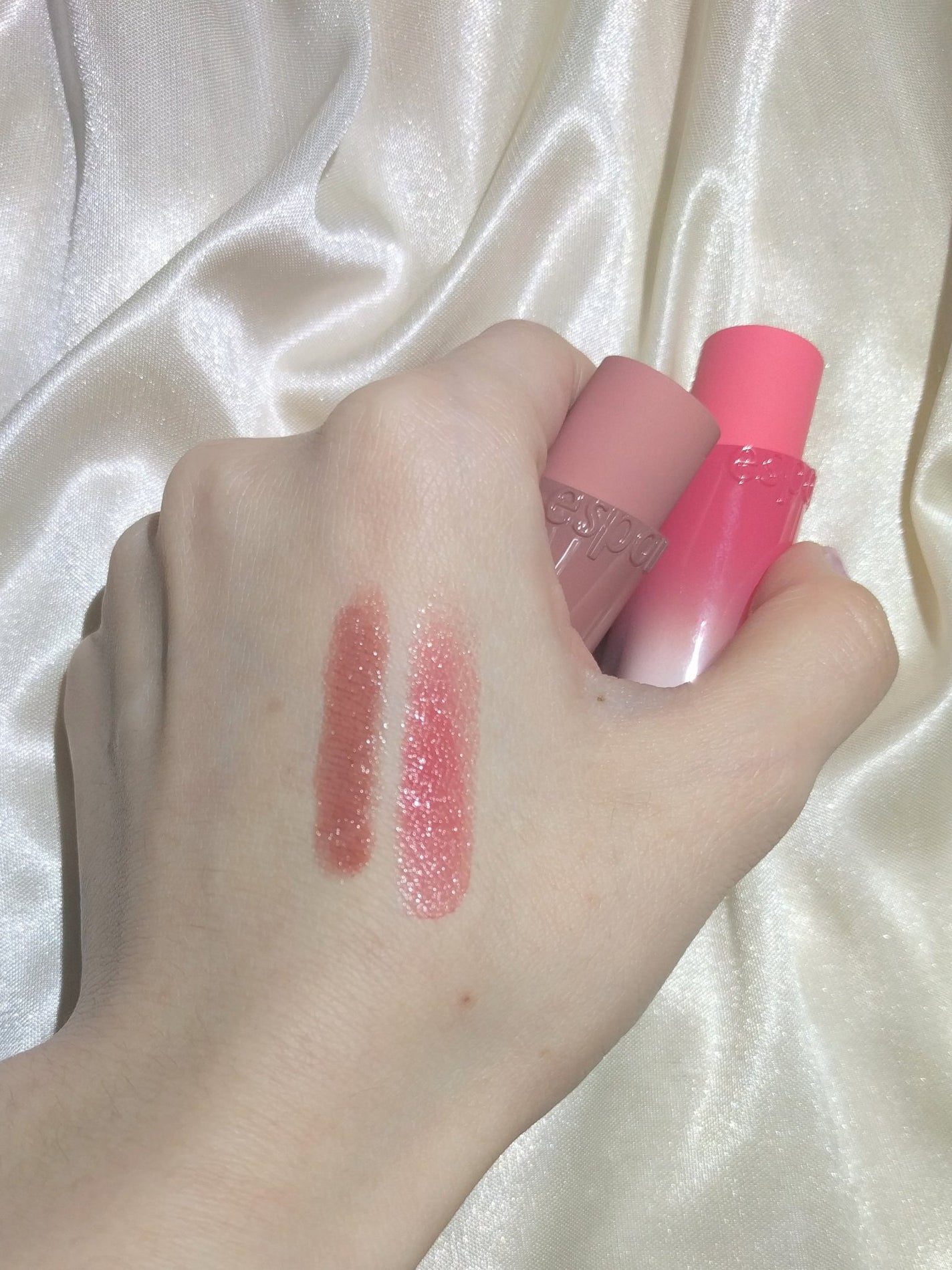 ノーウェアリップスティック バーミンググロー/espoir/口紅を使ったクチコミ(2枚目)