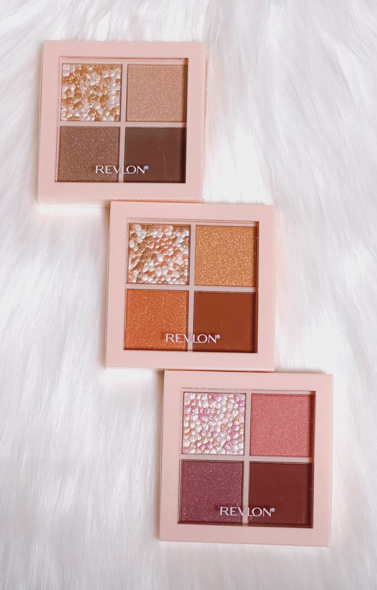 レブロン ダズル アイシャドウ クアッド/REVLON/アイシャドウパレットを使ったクチコミ（1枚目）