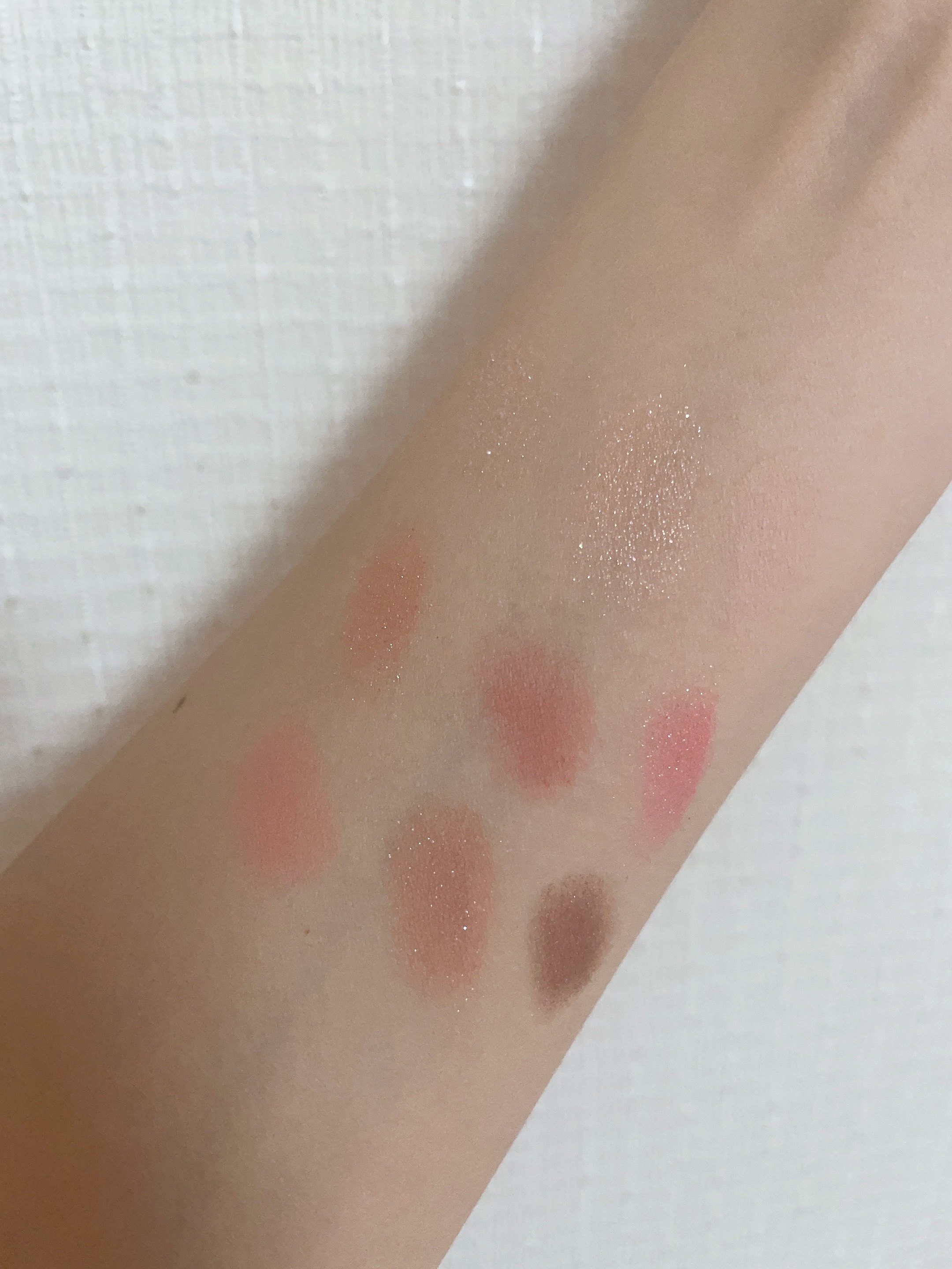 シャドウパレット 02 ローズペタル/dasique/アイシャドウパレットを使ったクチコミ（3枚目）