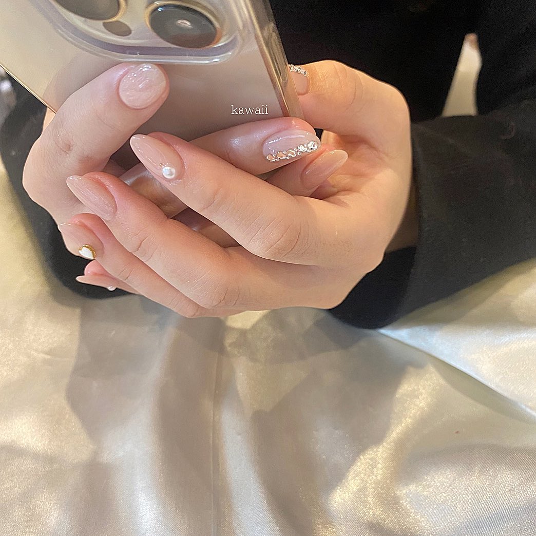 #福岡ネイル,#マグネットネイル,#オーロラネイル,#フレンチネイル,#韓国ネイル,#クリアネイル,#ビジューネイル,#ショートネイル,#フラワーネイル,#オーロラネイル,#天神ネイル,#シンプルネイル,#ミラーネイル,#ニュアンスネイル,#ぷくぷくネイル,#オフィスネイル,#うるうるネイル,#氷ネイル,#キラキラネイル,#ラメネイル,#ガーリーネイル,#クリスマスネイルのネイルデザイン