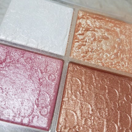 ディオール バックステージ フェイス グロウ パレット/Dior/ハイライトを使ったクチコミ(2枚目)