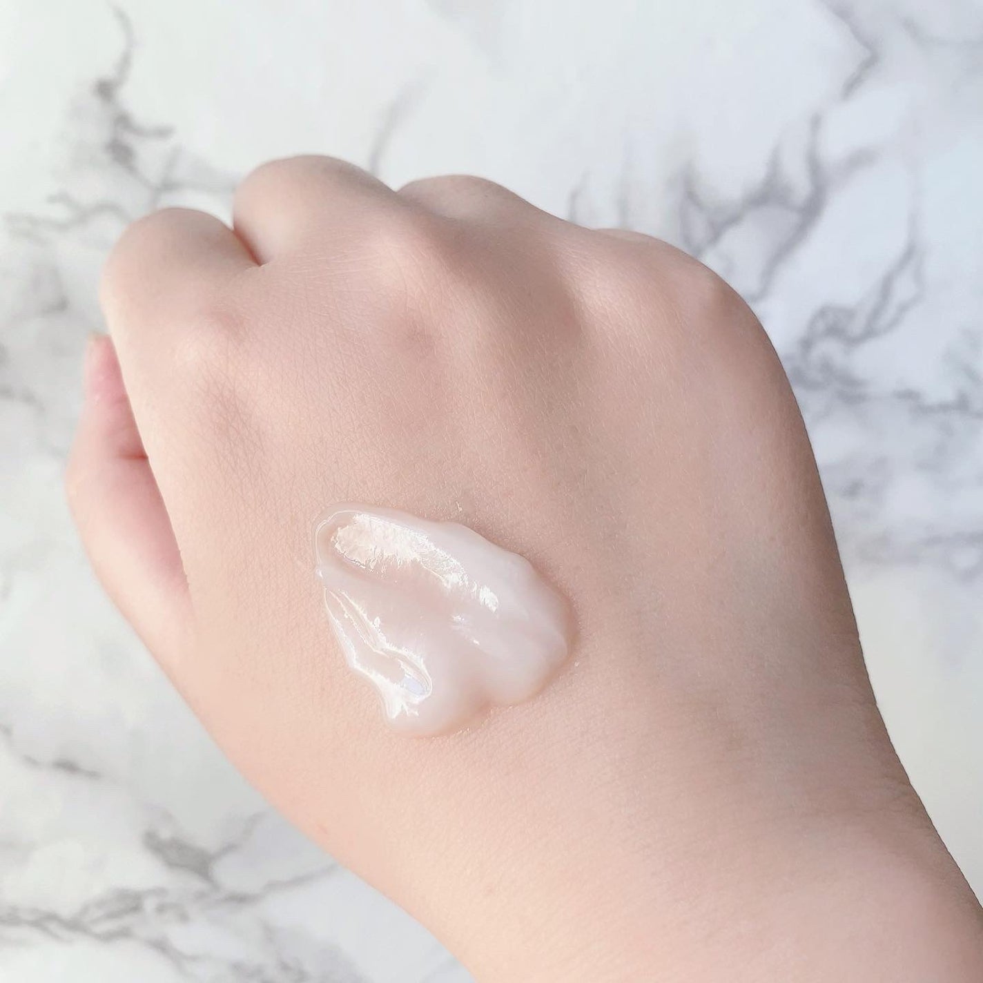 プレミアバリアフィックス /CANADEL/オールインワン化粧品を使ったクチコミ(4枚目)