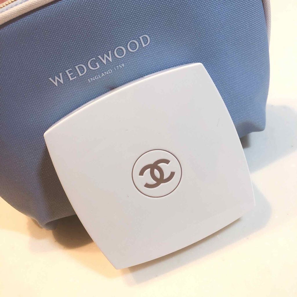 ル ブラン コンパクト ラディアンス/CHANEL/パウダーファンデーションを使ったクチコミ（1枚目）