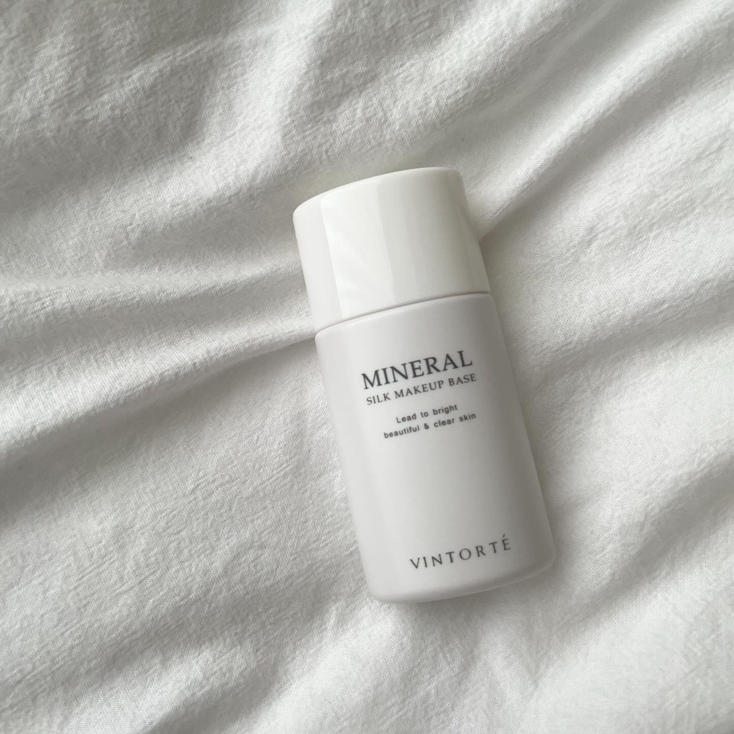 ミネラルシルクメイクアップベース/ヴァントルテ/化粧下地を使ったクチコミ（1枚目）