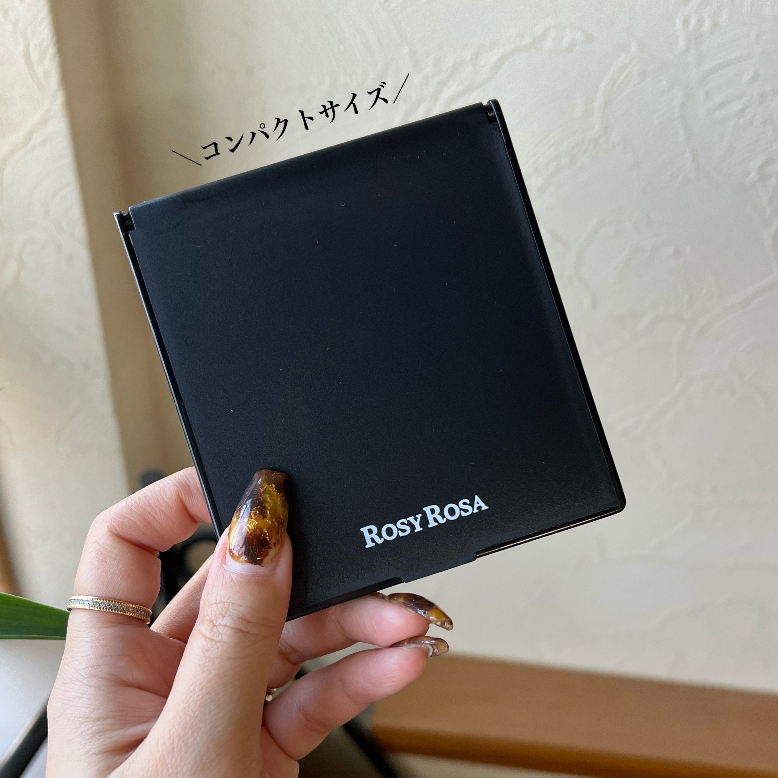 リアルックミラー コンパクトサイズ ブラック/ロージーローザ/その他化粧小物を使ったクチコミ（3枚目）