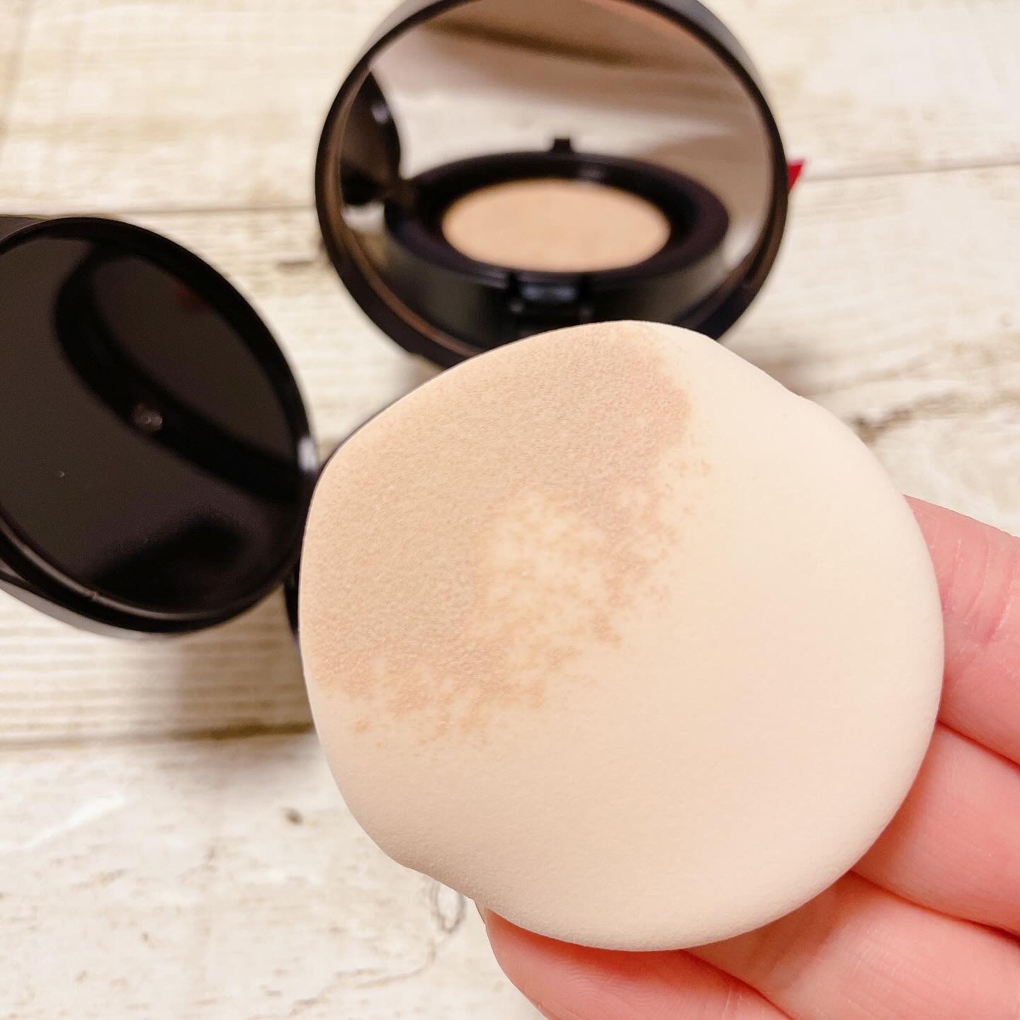 アルティメットフィット ロングウェアデニムクッション/OHUI/クッションファンデーションを使ったクチコミ（3枚目）