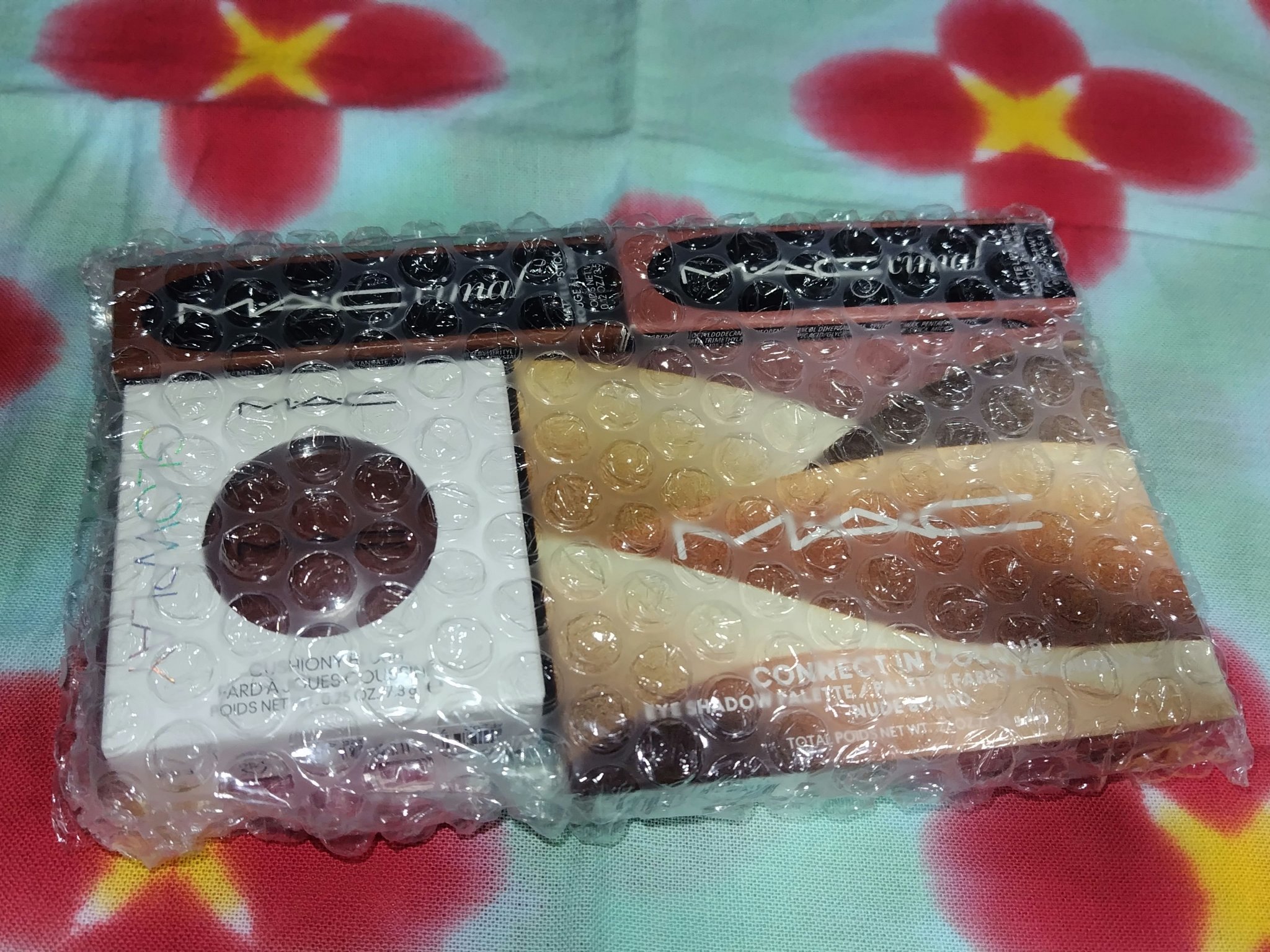 グロープレイ クッショニー ブラッシュ ピンチ オブ マラケシュ/M・A・C/ジェル・クリームチークを使ったクチコミ（2枚目）