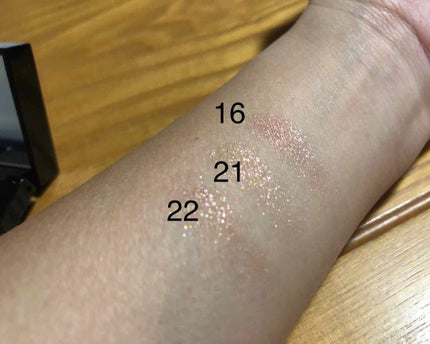 プリズム エアー シャドウ/CLIO/単色アイシャドウを使ったクチコミ(4枚目)