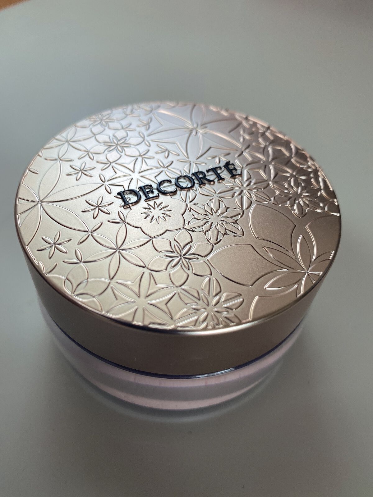 フェイスパウダー/DECORTÉ/ルースパウダーを使ったクチコミ(2枚目)