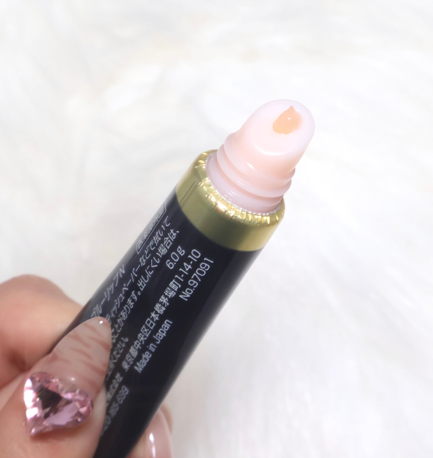 ニベア ロイヤルブルーリップ 濃密美容ケア/ニベア/リップ美容液を使ったクチコミ(2枚目)