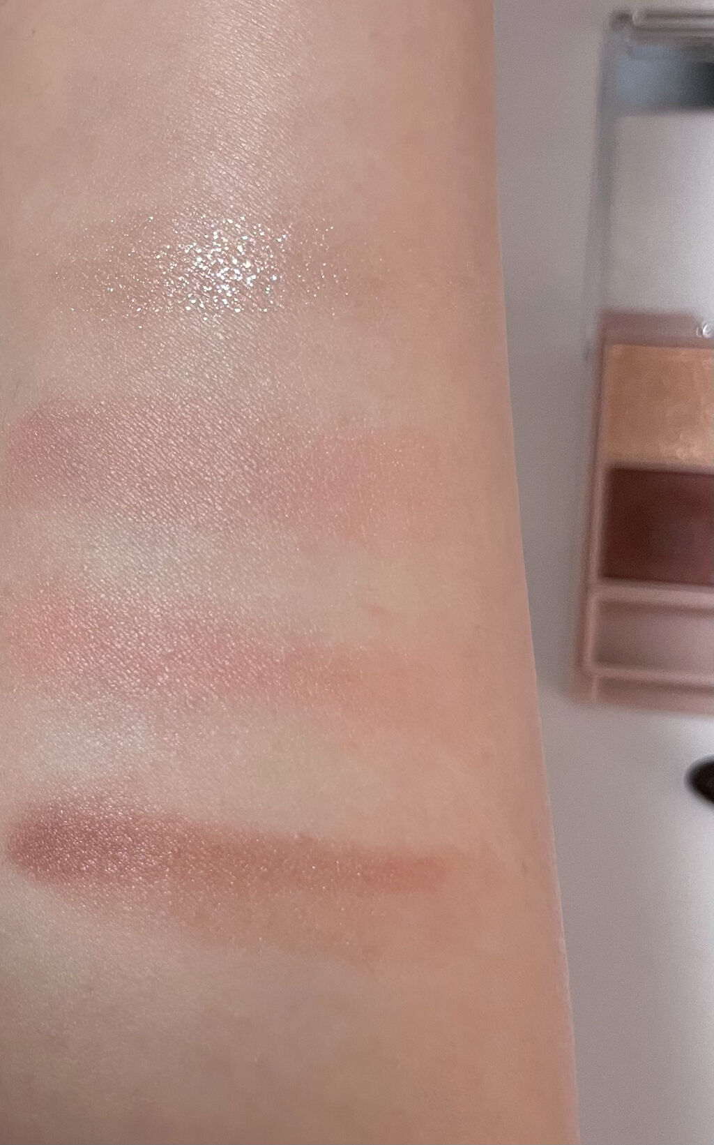 シルキースフレアイズ（マットタイプ）/キャンメイク/アイシャドウパレットを使ったクチコミ（3枚目）