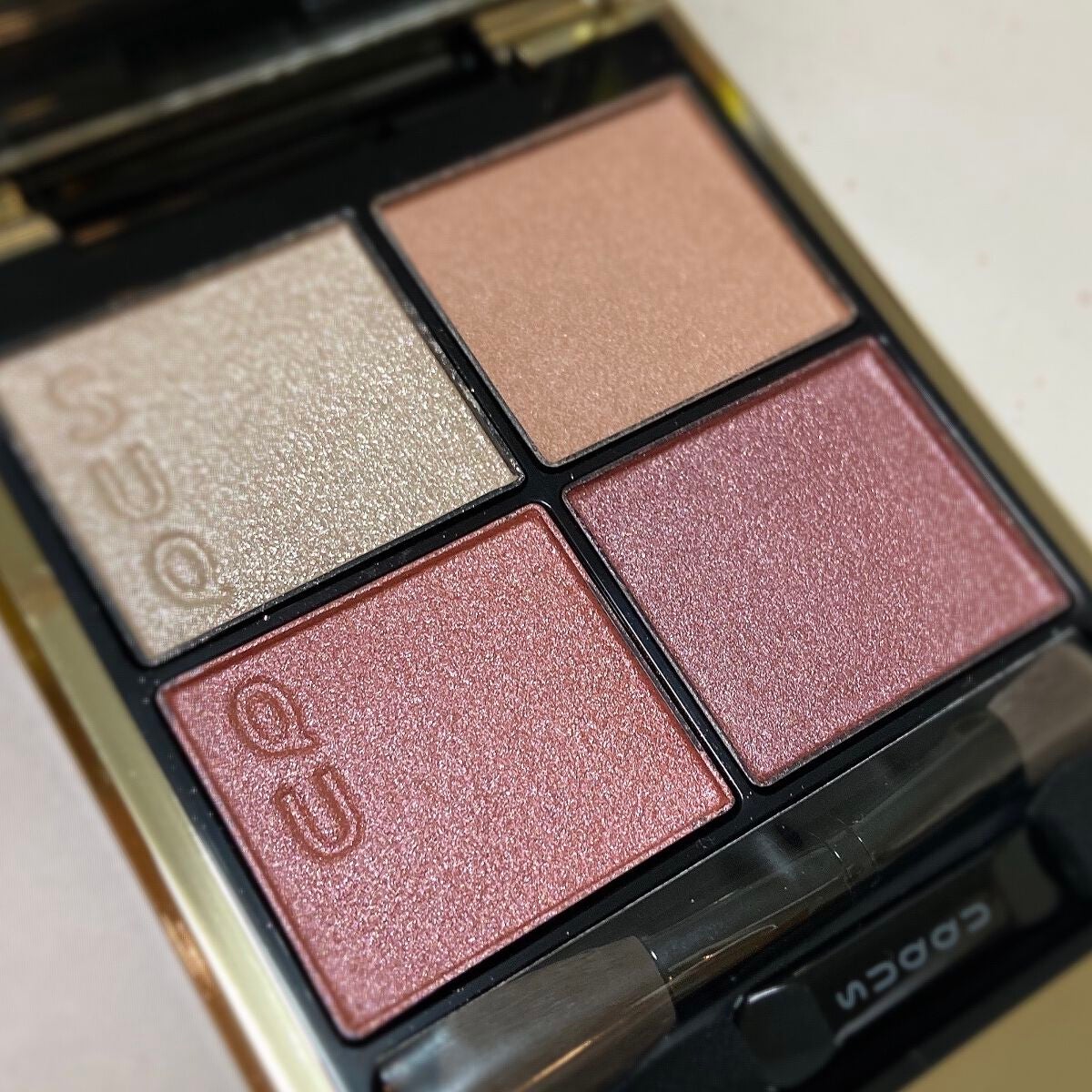 シグニチャー カラー アイズ/SUQQU/アイシャドウパレットを使ったクチコミ(2枚目)