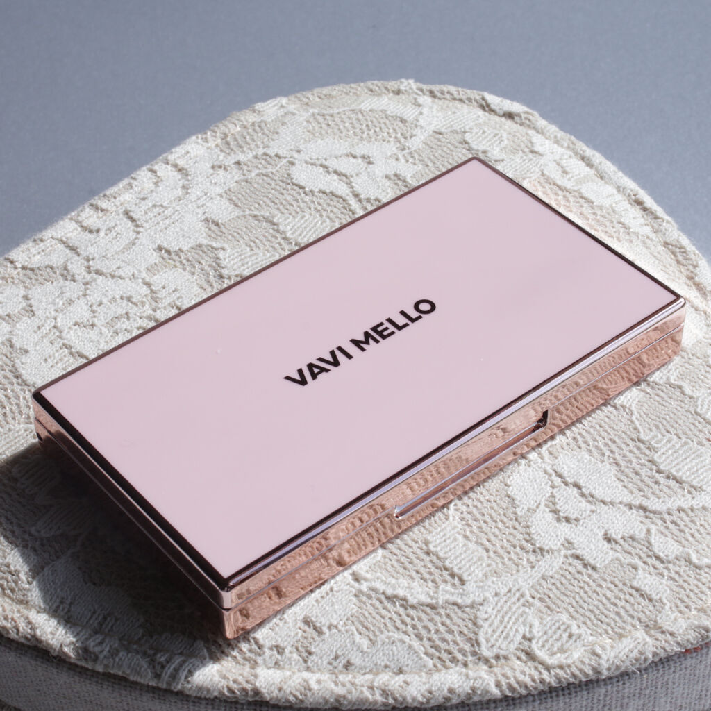 バレンタインボックスミニ/VAVI MELLO/アイシャドウパレットを使ったクチコミ（2枚目）