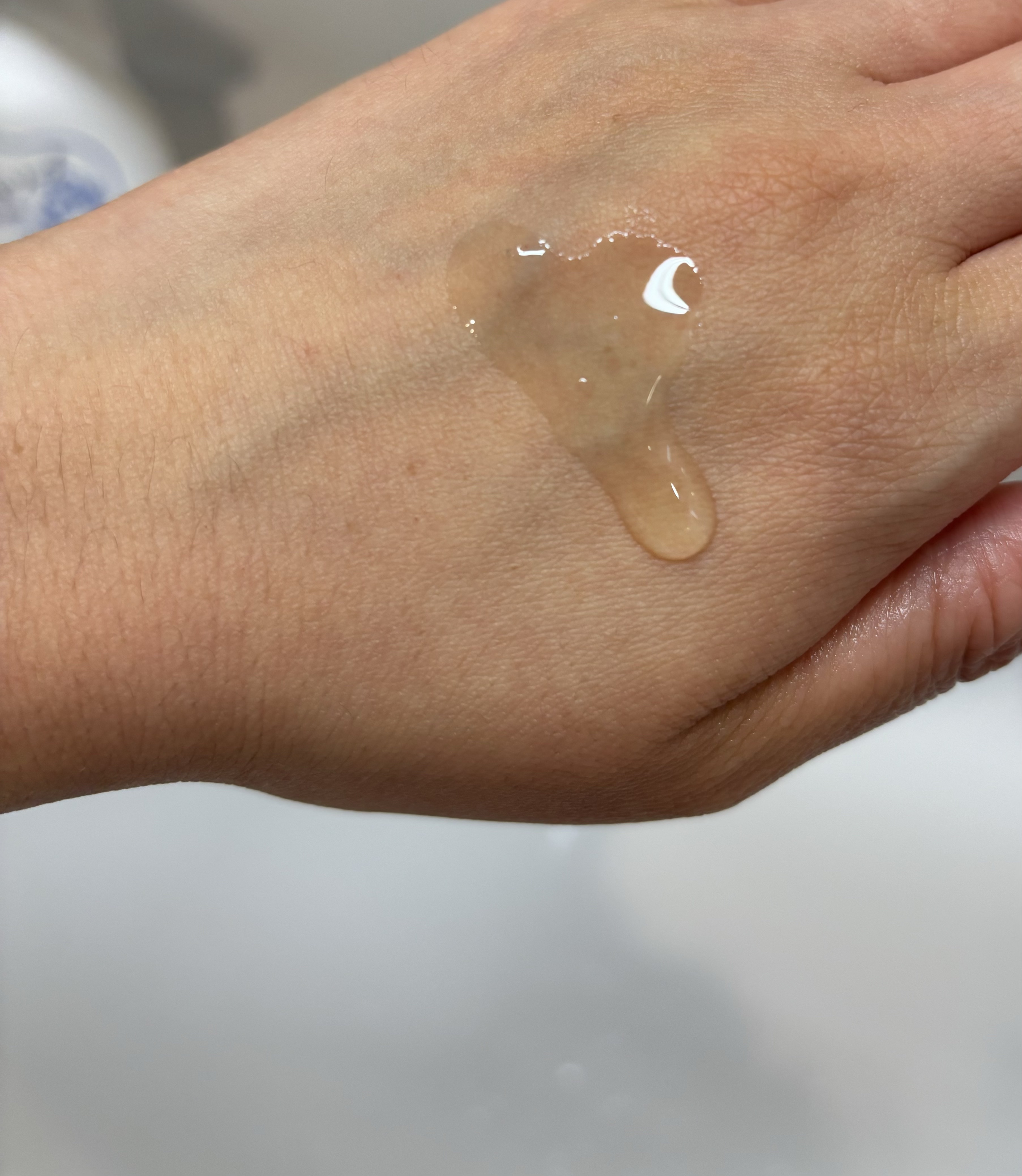 アーモンド モイスチャライジングシャワーオイル/L'OCCITANE/ボディソープを使ったクチコミ（3枚目）