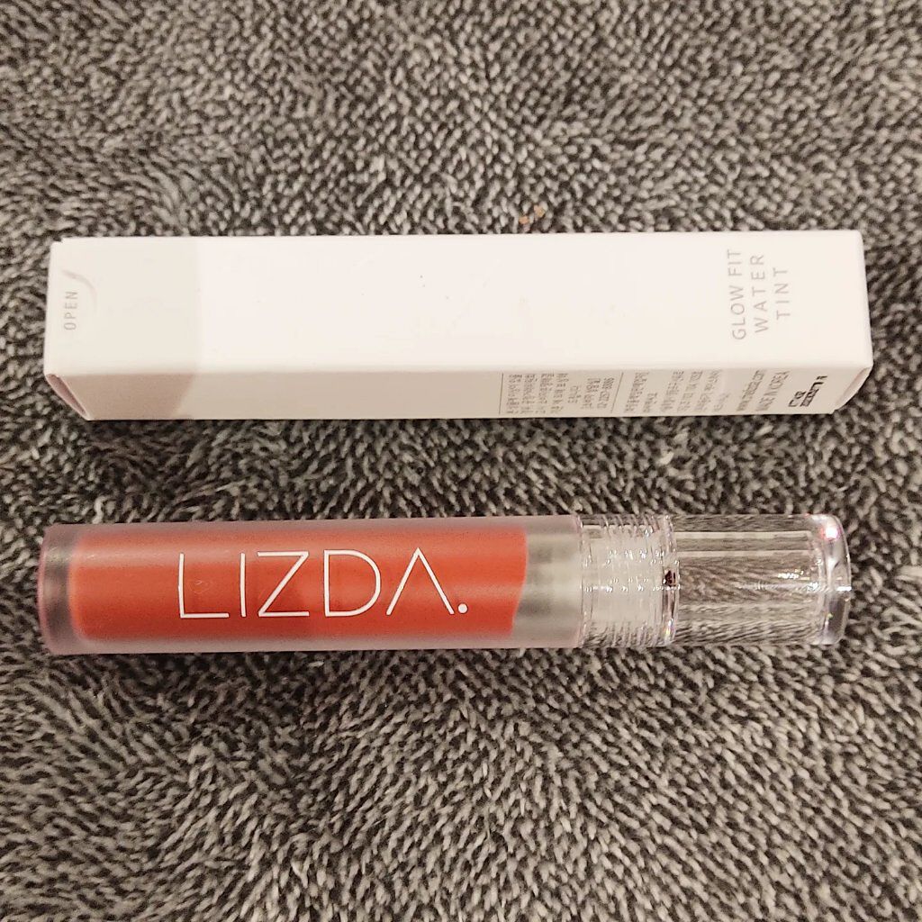 グロウフィットウォーターティント 03 ブリックコーラル/LIZDA/リップティントを使ったクチコミ（2枚目）