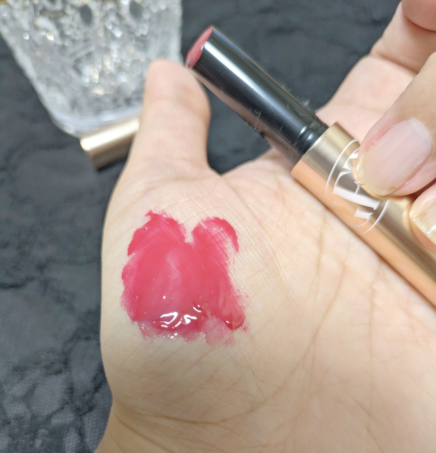 ゲットイットティントグレーズバーム/TONYMOLY/リップティントを使ったクチコミ(4枚目)