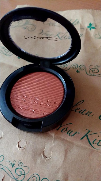 エクストラ ディメンション ブラッシュ/M・A・C/パウダーチークを使ったクチコミ(1枚目)