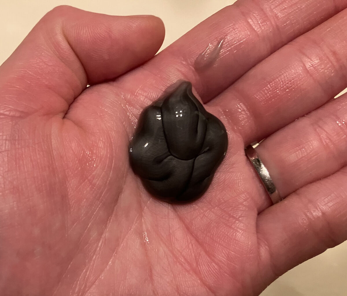 ダヴ 吸着毛穴ケア 洗顔ジェル/ダヴ/その他洗顔料を使ったクチコミ（3枚目）