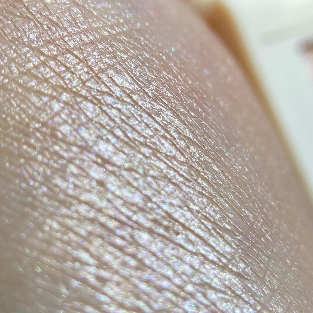 ミニハイライティングパウダー/BOBBI BROWN/パウダーハイライトを使ったクチコミ(5枚目)