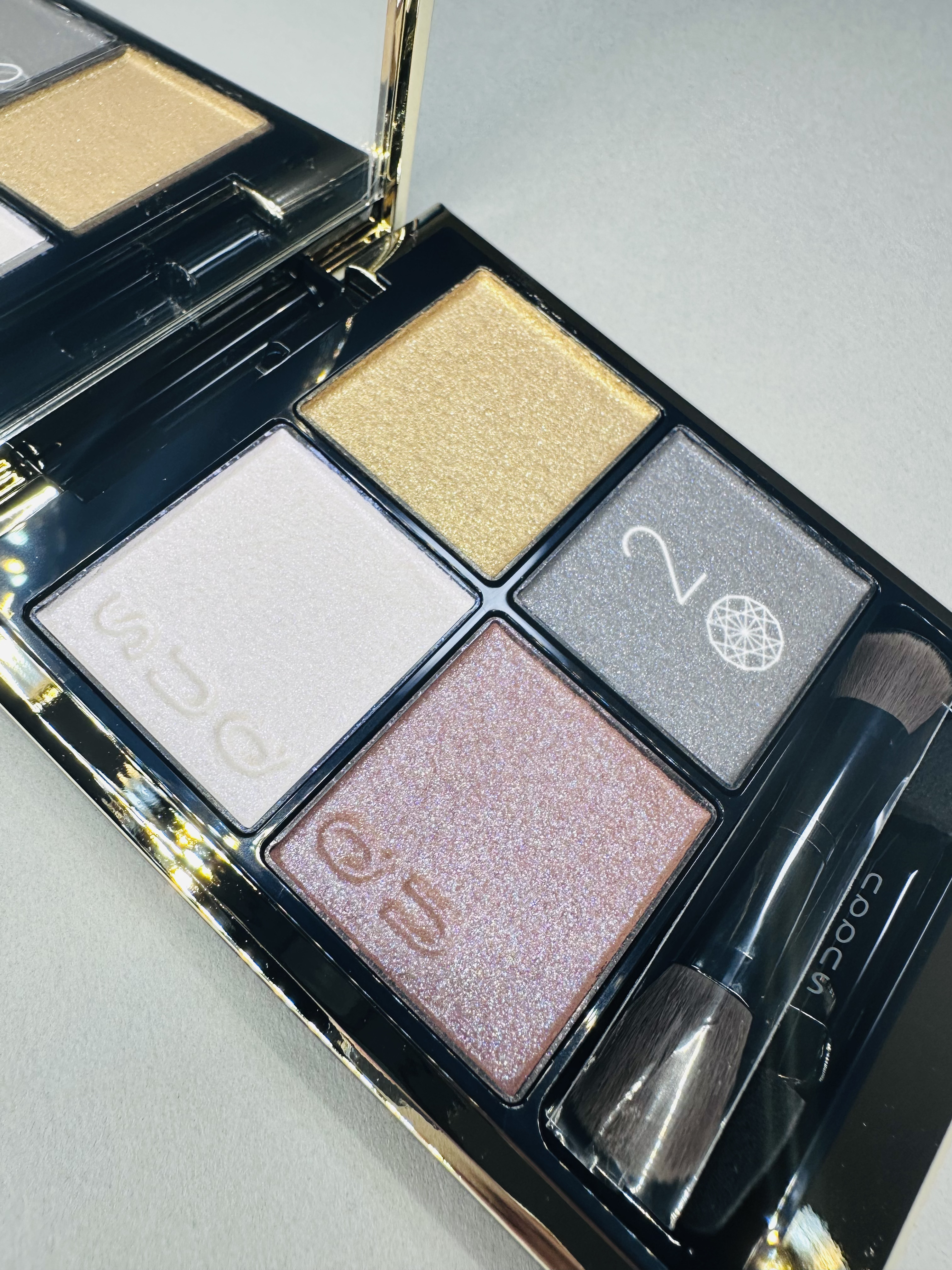 シグニチャー カラー アイズ/SUQQU/アイシャドウパレットを使ったクチコミ（2枚目）