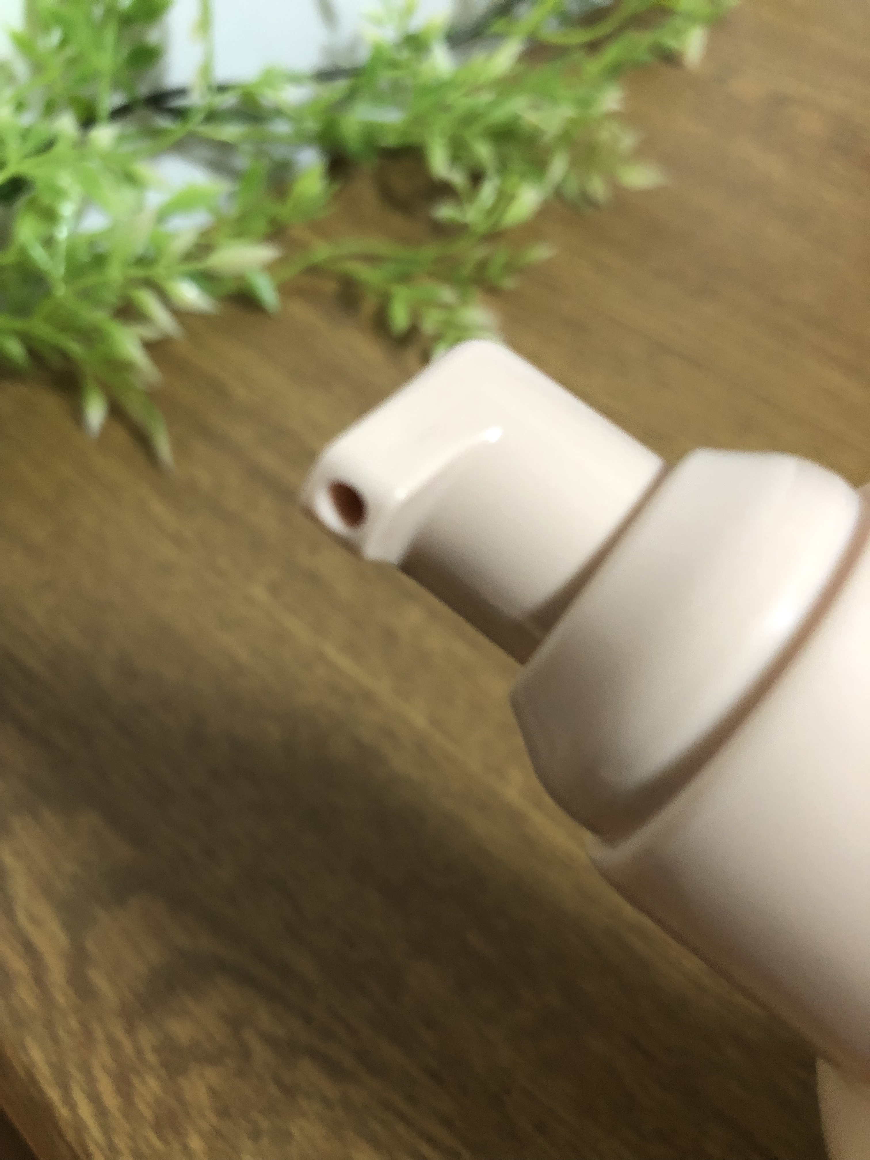 柳屋 あんず油 髪の浸透エッセンスミルク/柳屋あんず油/ヘアミルクを使ったクチコミ（2枚目）