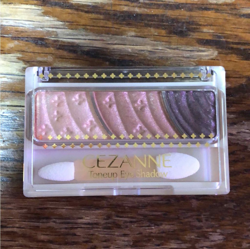 トーンアップアイシャドウ/CEZANNE/アイシャドウパレットを使ったクチコミ（1枚目）