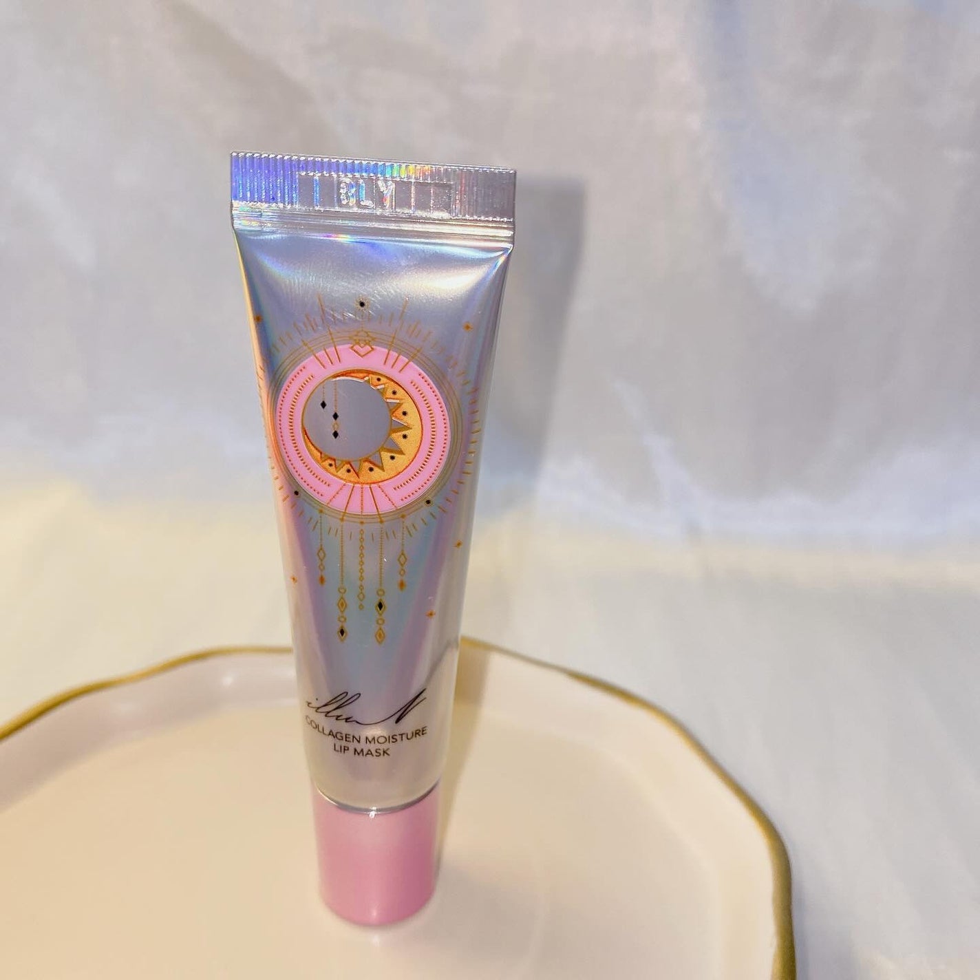 イリュン コラーゲンモイスチャーリップマスク/illuN/リップマスクを使ったクチコミ(2枚目)
