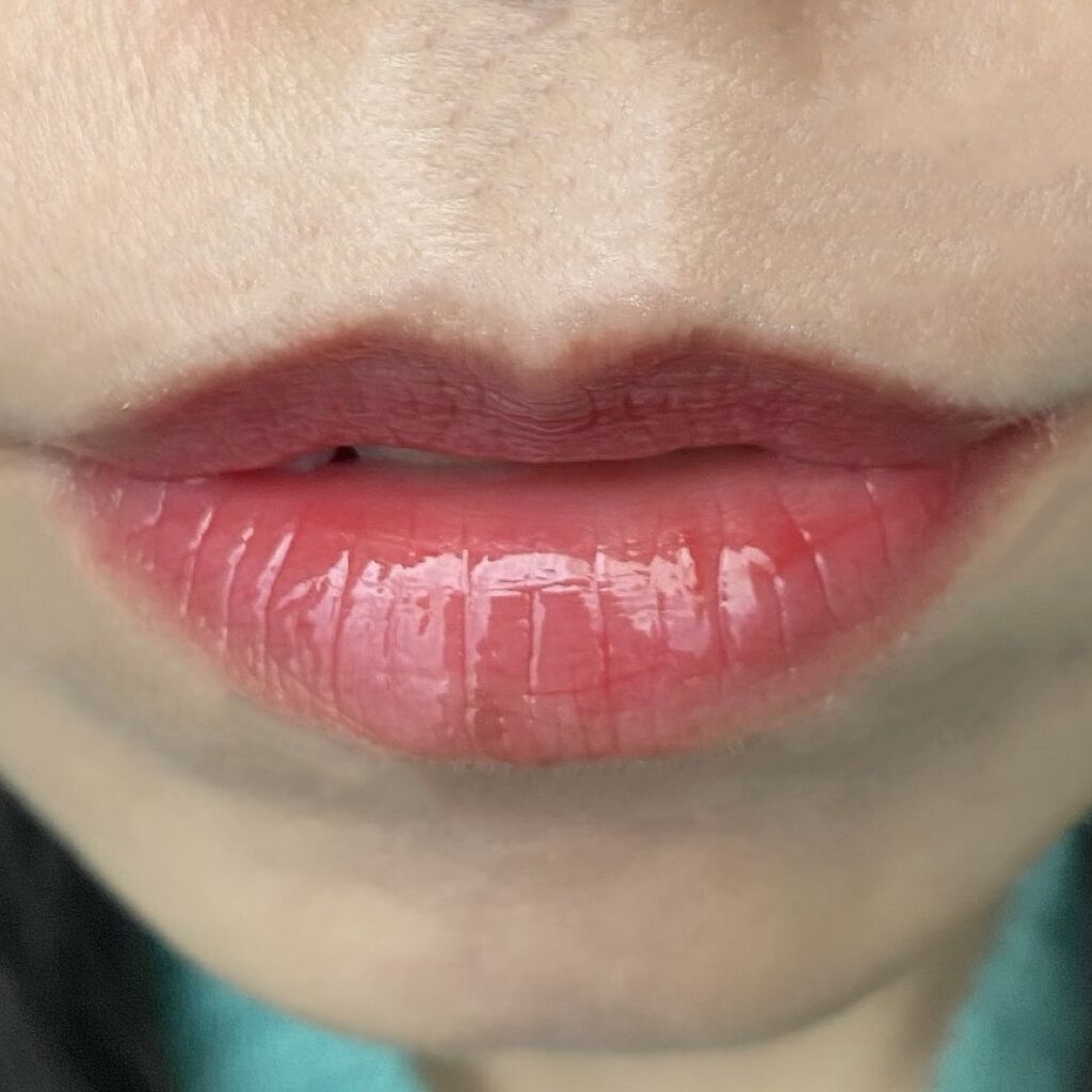 ローズ・パーフェクト・リキッド/GIVENCHY/口紅を使ったクチコミ（3枚目）