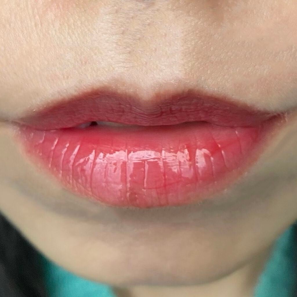 ローズ・パーフェクト・リキッド/GIVENCHY/口紅を使ったクチコミ(3枚目)