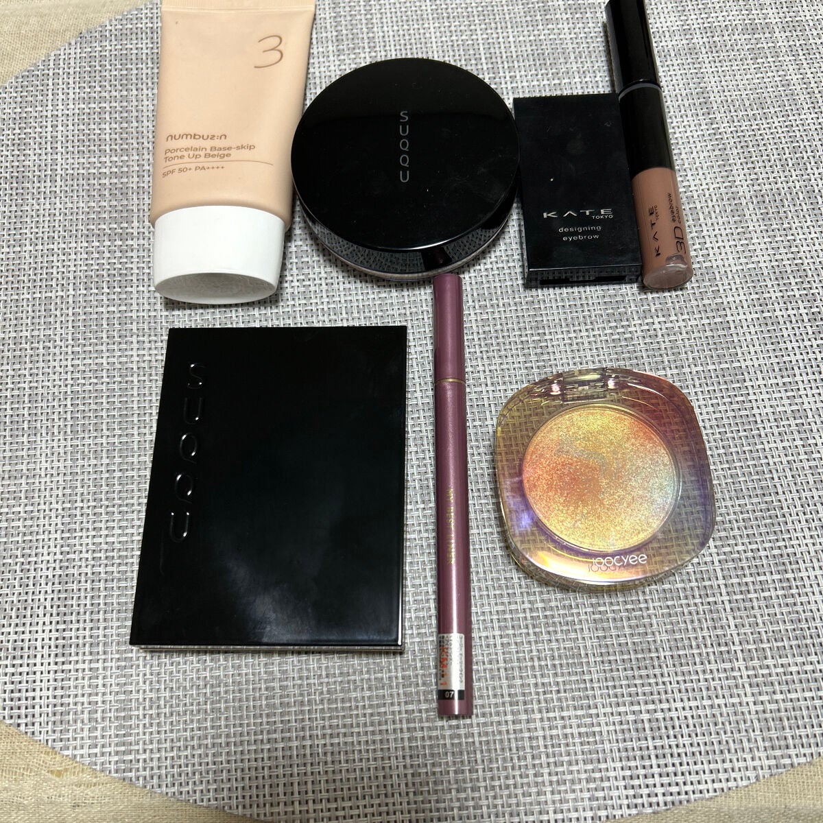 ケイト デザイニングアイブロウ3D/KATE/パウダーアイブロウを使ったクチコミ(1枚目)
