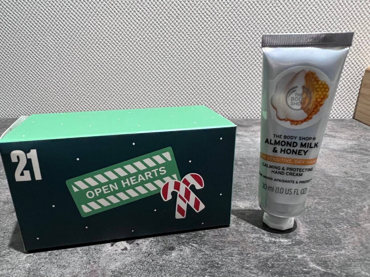 ハンドクリーム AM&H(アーモンドミルク&ハニー)/THE BODY SHOP/ハンドクリームを使ったクチコミ(2枚目)