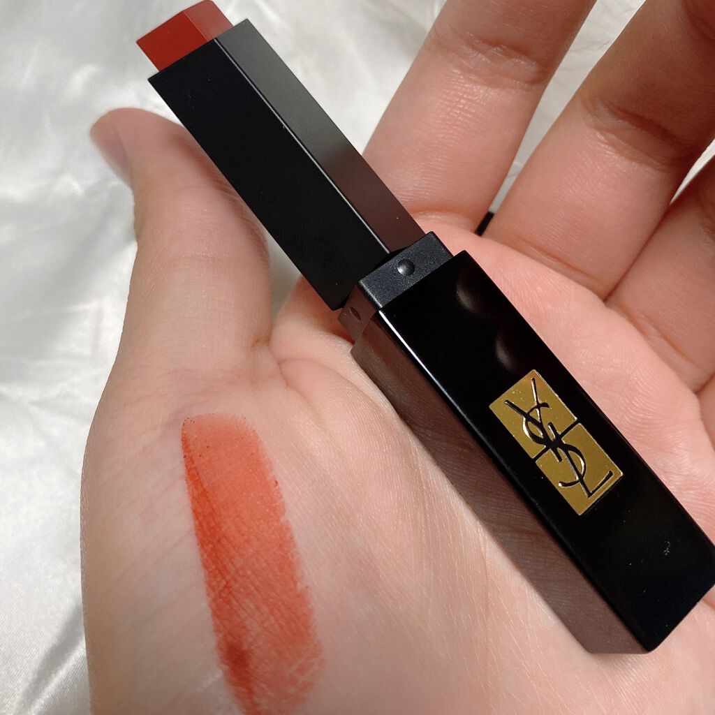 ルージュ ピュールクチュール ザ スリム ベルベットラディカル No.305 オレンジ サージ/YVES SAINT LAURENT BEAUTE/口紅を使ったクチコミ（2枚目）