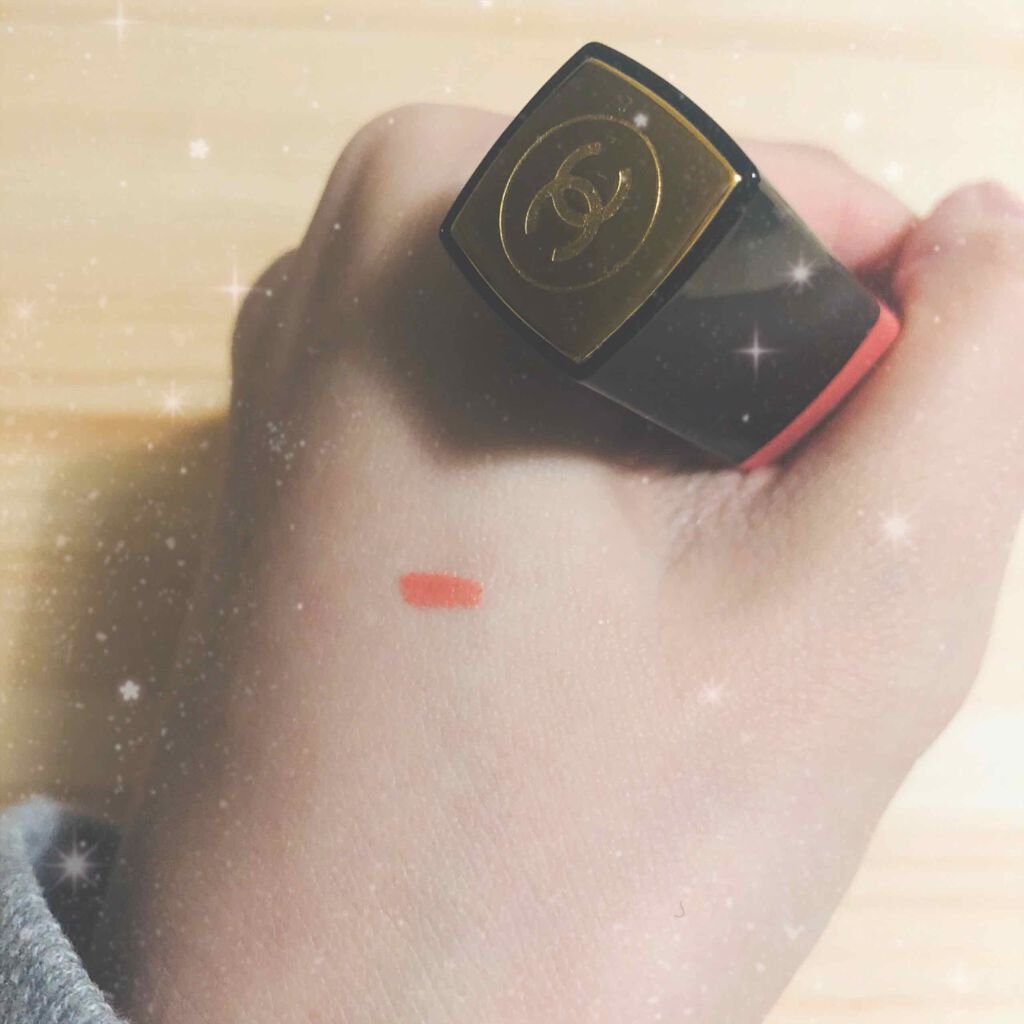 ルージュ アリュール リクィッド パウダー/CHANEL/口紅を使ったクチコミ(4枚目)