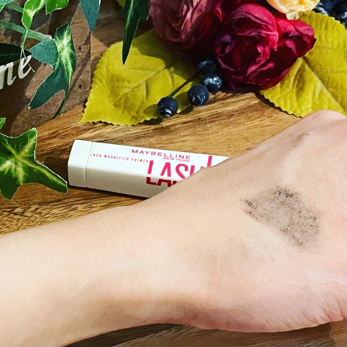 ラッシュニスタ　プライマー/MAYBELLINE NEW YORK/マスカラ下地を使ったクチコミ（3枚目）