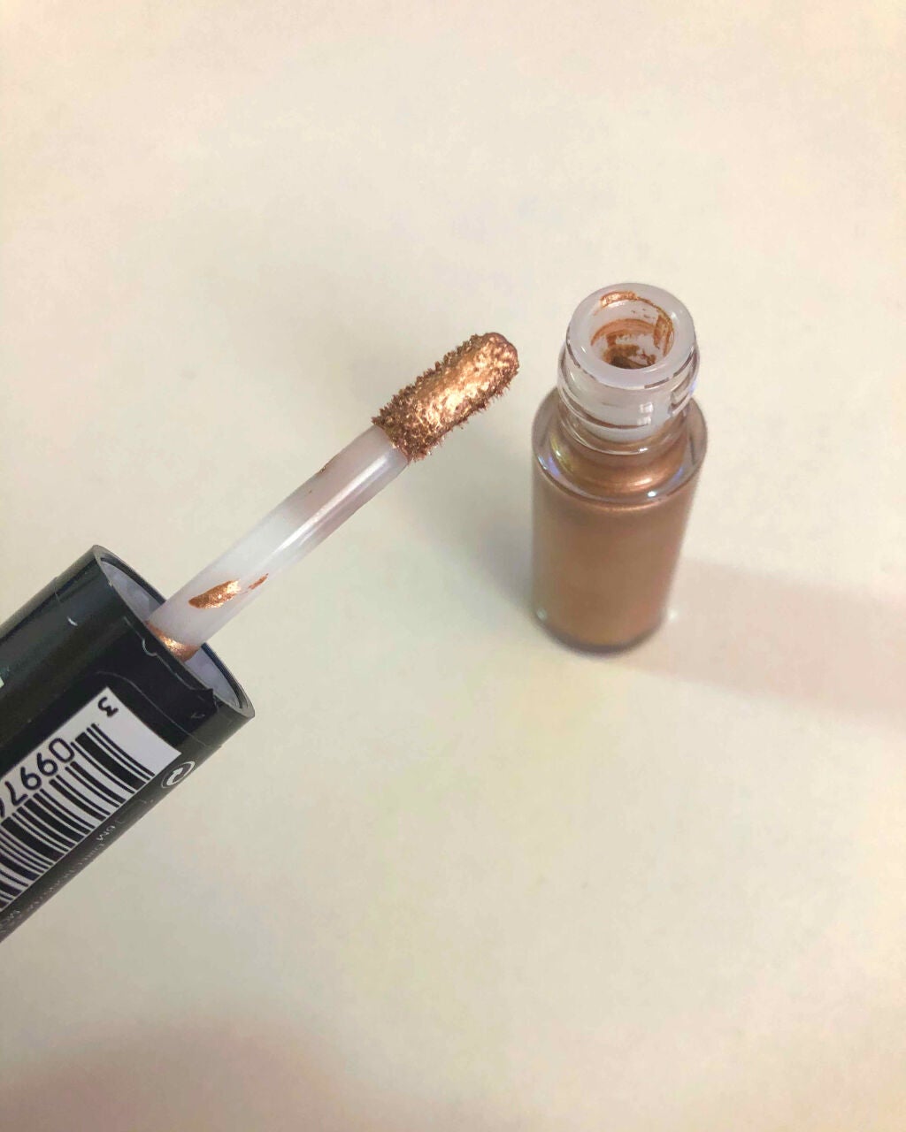 フォトレディ アイ アート リッド + ライン + ラッシュ/REVLON/リキッドアイシャドウを使ったクチコミ(3枚目)